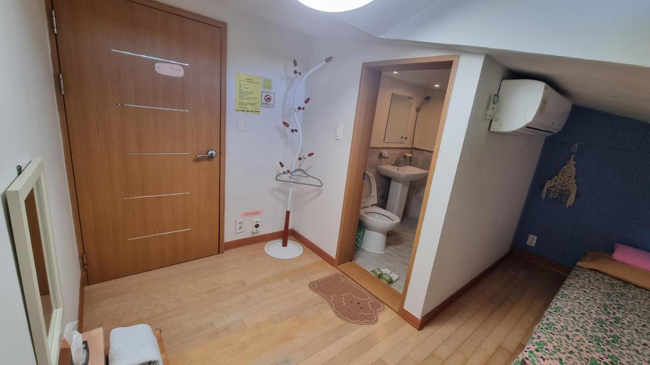 Tongyeong One Guesthouse Exterior photo