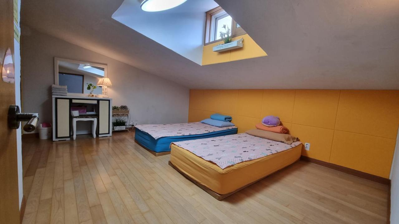 Tongyeong One Guesthouse Exterior photo