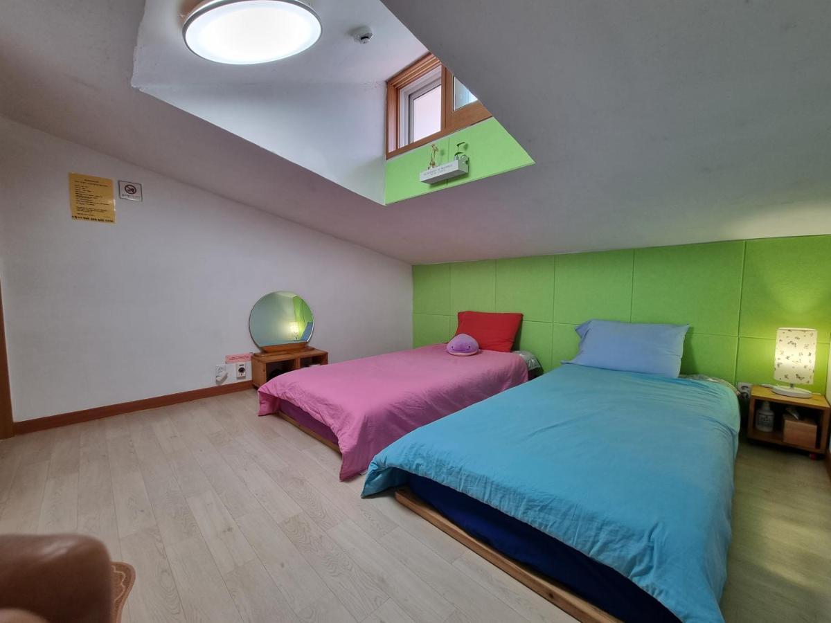 Tongyeong One Guesthouse Exterior photo