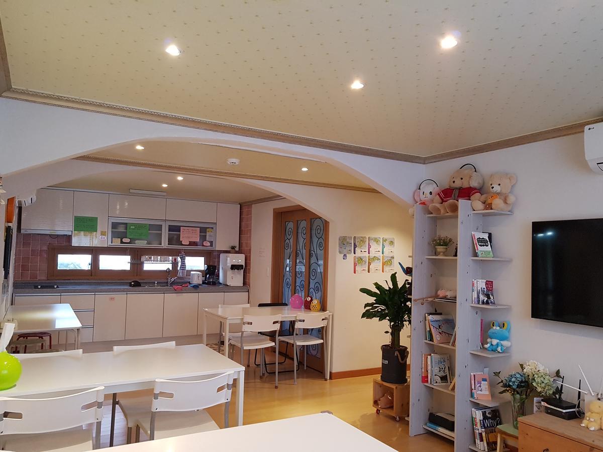 Tongyeong One Guesthouse Exterior photo